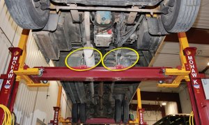 CHASSIS LIFTING BEAM CHASSIS LIFTING BEAM