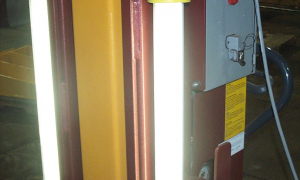 Fluorescent Lights for DC Mobiles