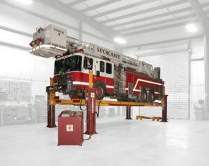 TR Series: TR-35, TR-50, TR-75 & TR-80 Runway Service Lifts